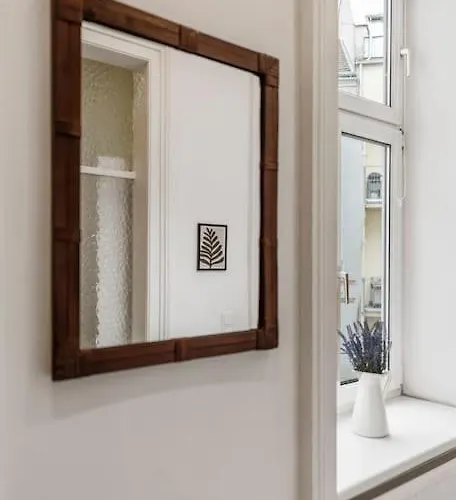 Stylish & Modern Viennese